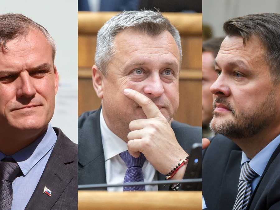 Na snímke zľava Roman Malatinec (Hlas-SD), Andrej Danko (SNS) a Samuel Migaľ (Hlas-SD).