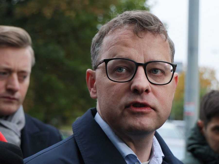 Na archívnej snímke Marcin Romanowski.