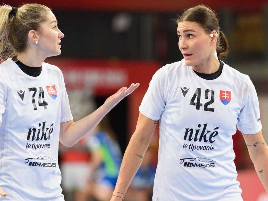 Erika Rajnohová a Karin Bujnochová.