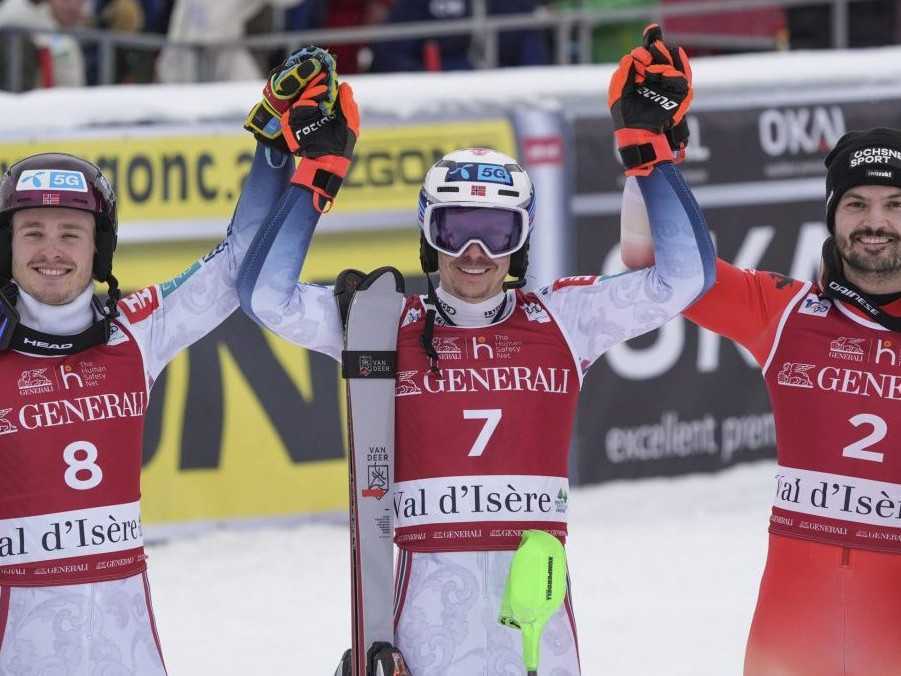 Lie McGrath, Kristoffersen a Meillard