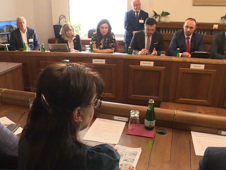 Zdravotnícky výbor.