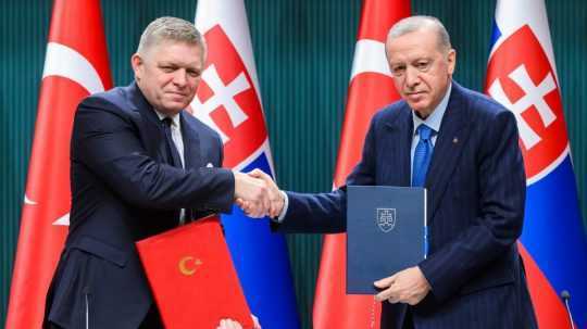 Premiér Fico s tureckým prezidentom Erdoganom podpísali dokument o strategickom partnerstve.