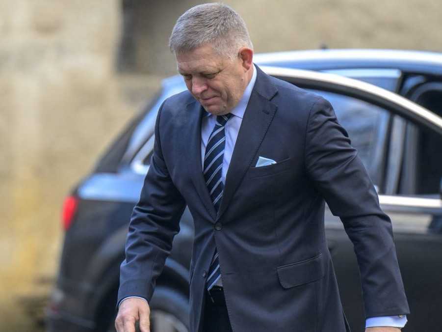 Premiér Robert Fico.