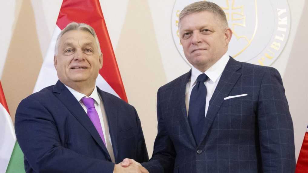 Premiér R. Fico označil Trumpove kroky za inšpiratívne. Spolu s Orbánom kritizovali Ukrajinu