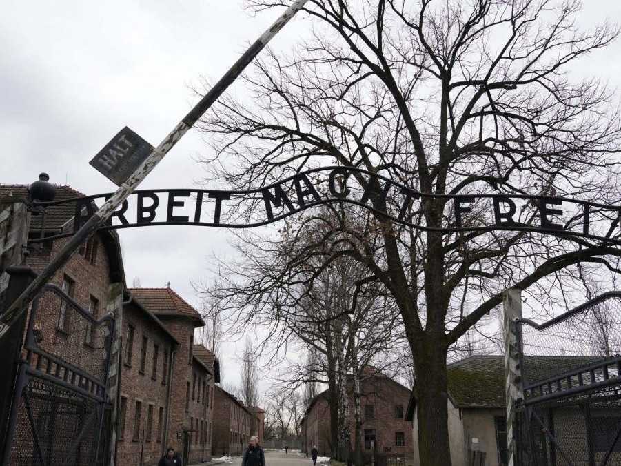 Na snímke koncentračný a vyhladzovací tábor Auschwitz-Birkenau pri Osvienčime.
