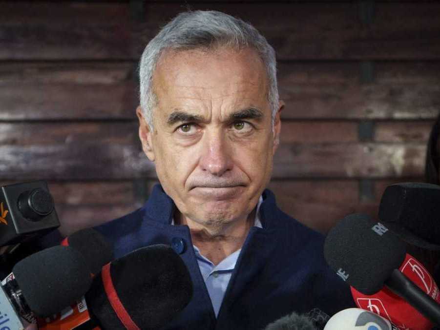 Na snímke Calin Georgescu.