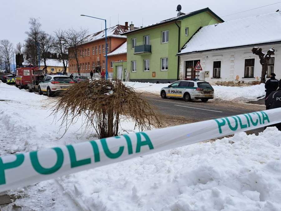 Na útok nožom na Spiši reagujú predstavitelia strán i prezident. Drucker vyzýva na maximálnu citlivosť k téme