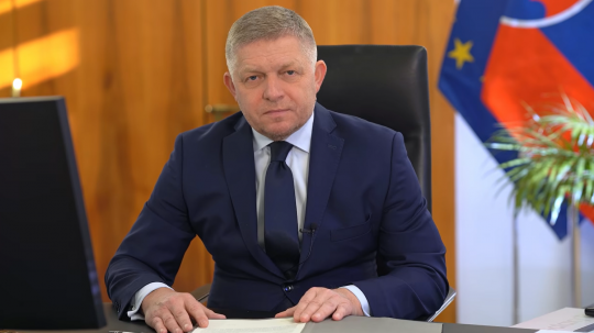 Premiér Robert Fico.