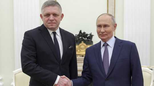 Zľava premiér Robert Fico (Smer-SD) a ruský prezident Vladimir Putin.