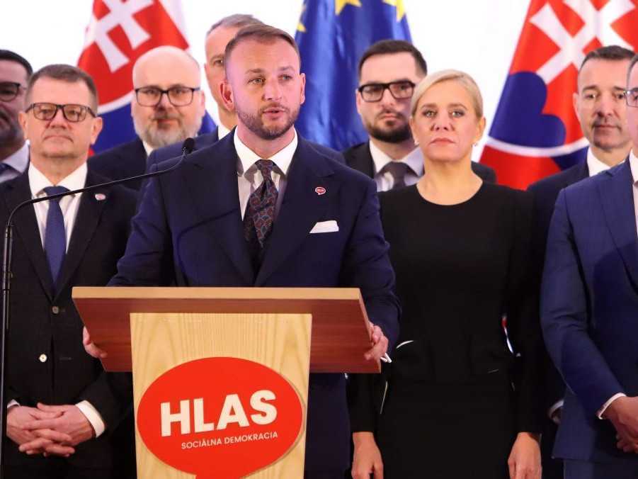 členovia strany Hlas-SD