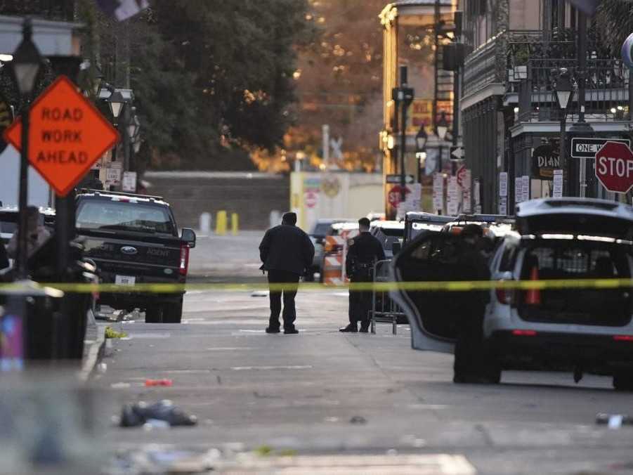 Tragické oslavy nového roka v New Orleans: Do davu oslavujúcich vrazilo auto, neprežilo 15 ľudí