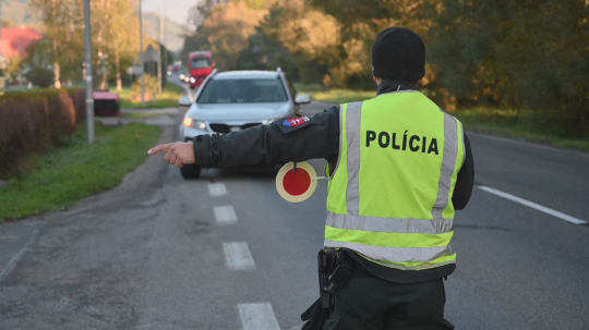 Ilustračná snímka policajta.