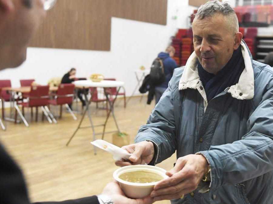 Snímka z charitatívneho podujatia Pôstna polievka v Košiciach.