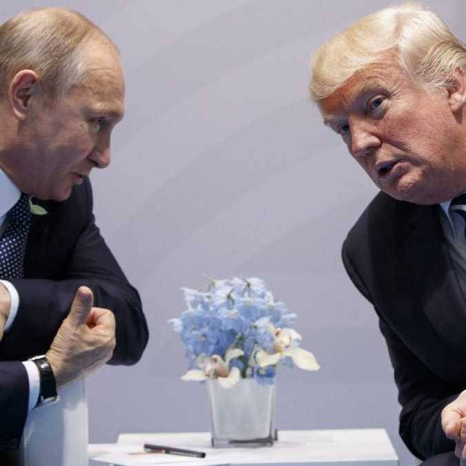Trump hovoril o Putinovi a vojne na Ukrajine: Mal by sa dohodnúť, ničí Rusko