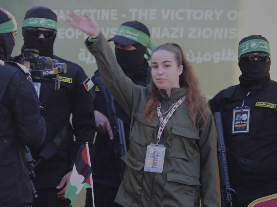 Na snímke izraelská vojačka Agam Bergerová