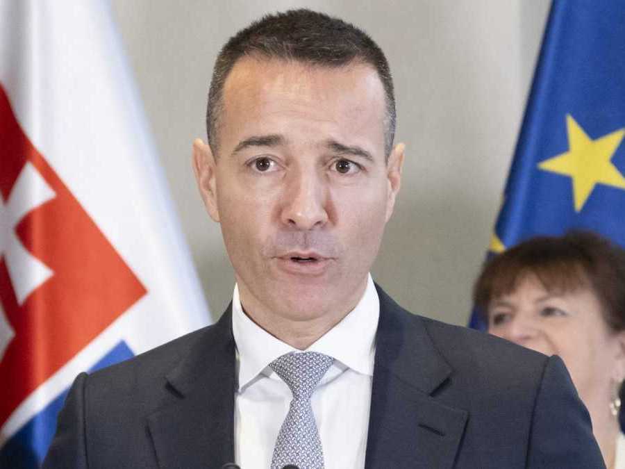 Na snímke minister školstva Tomáš Drucker (Hlas-SD).