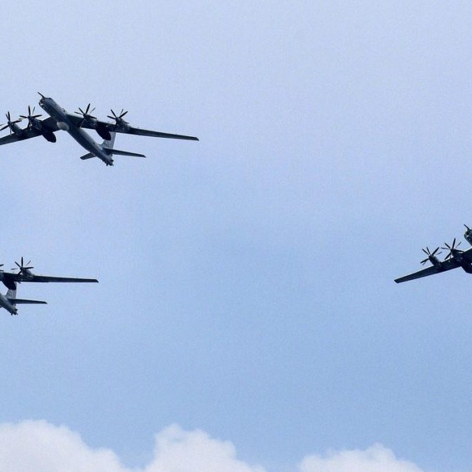 Pri Japonsku sa vo vzdušnom priestore objavili ruské bombardéry. Ruská armáda je v oblasti aktívna, tvrdí tamojší tajomník