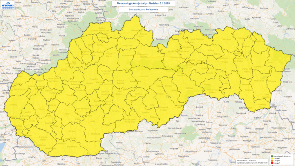 Mapa Slovenska s meteorologick&yacute;mi v&yacute;strahami pred poľadovicou.