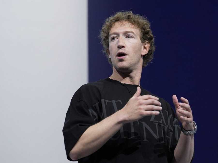 Na snímke Mark Zuckerberg.