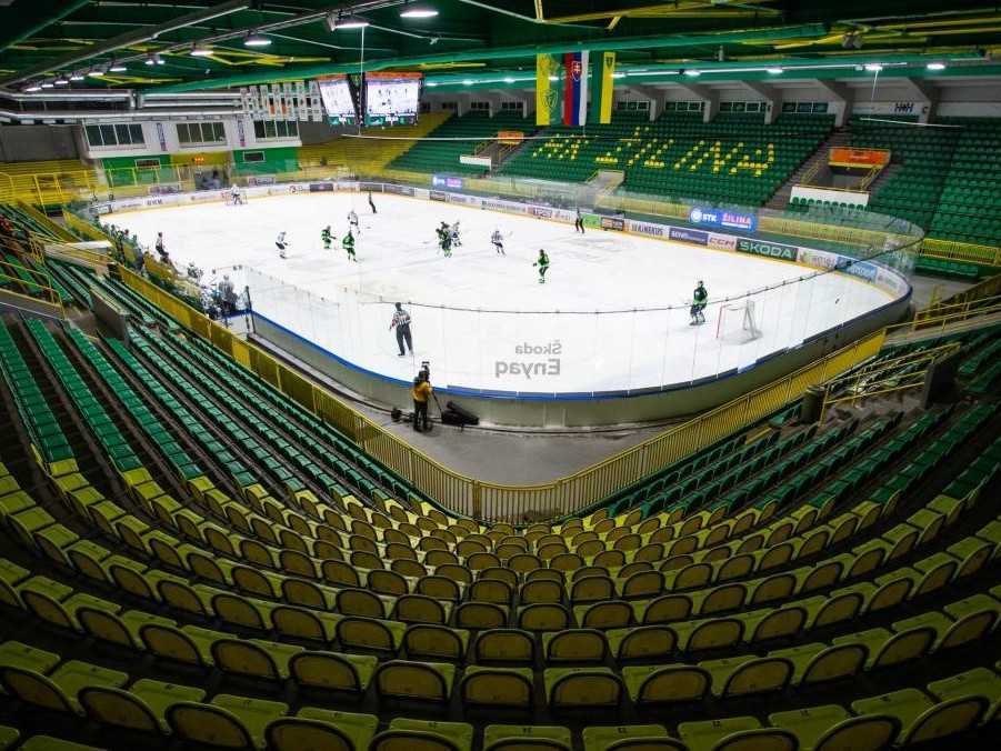 Žilina hokej prázdny štadión