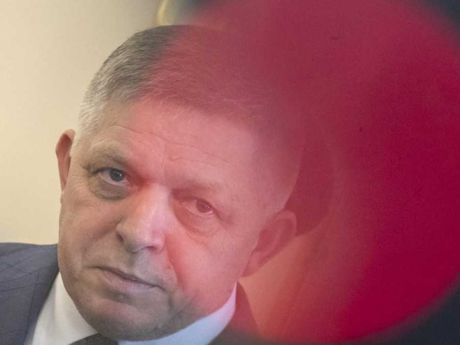 Premiér Robert Fico.