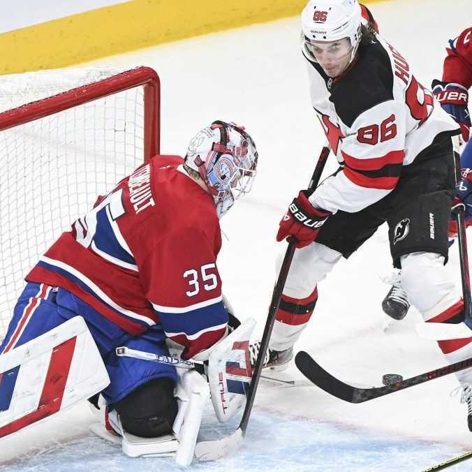 NHL: Černákov premiérový trojbodový zápas. Na ľade Montrealu sa proti Slafkovskému postavili Tatar s Nemcom
