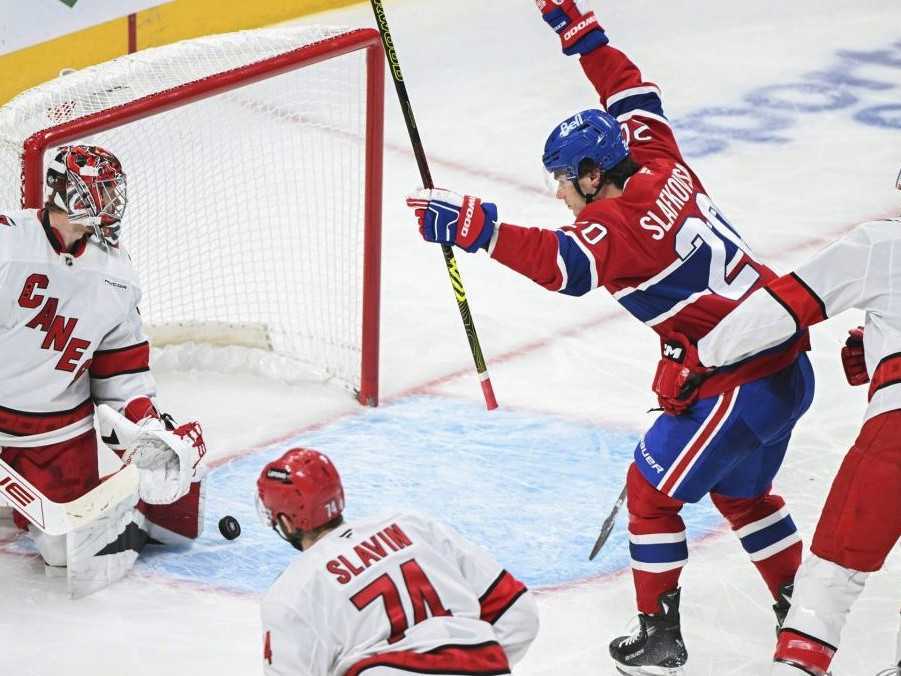 NHL: Slafkovský strelil víťazný gól, presadil sa v druhom dueli po sebe. Do listiny strelcov sa zapísal aj Pospíšil