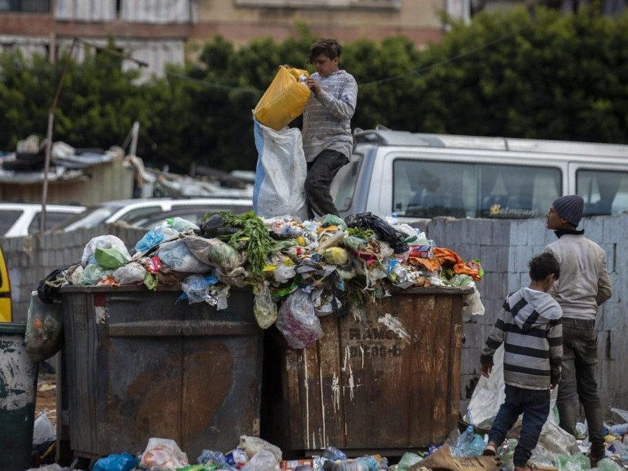 UNICEF kvôli Trumpovým škrtom na humanitárne výdavky obmedzil potravinovú pomoc v Libanone