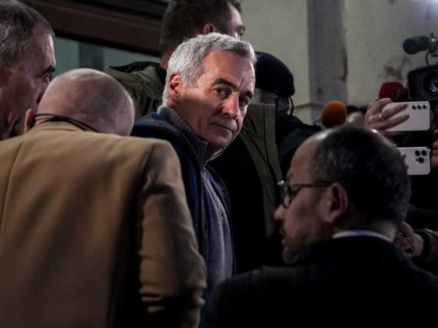 Rumunský kandidát na prezidenta Calin Georgescu.