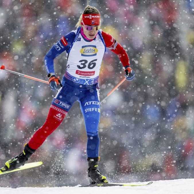 VIDEO: Slovenky nepodržala v rýchlostných pretekoch na MS streľba. Triumf oslavuje Francúzka Braisazová-Bouchetová