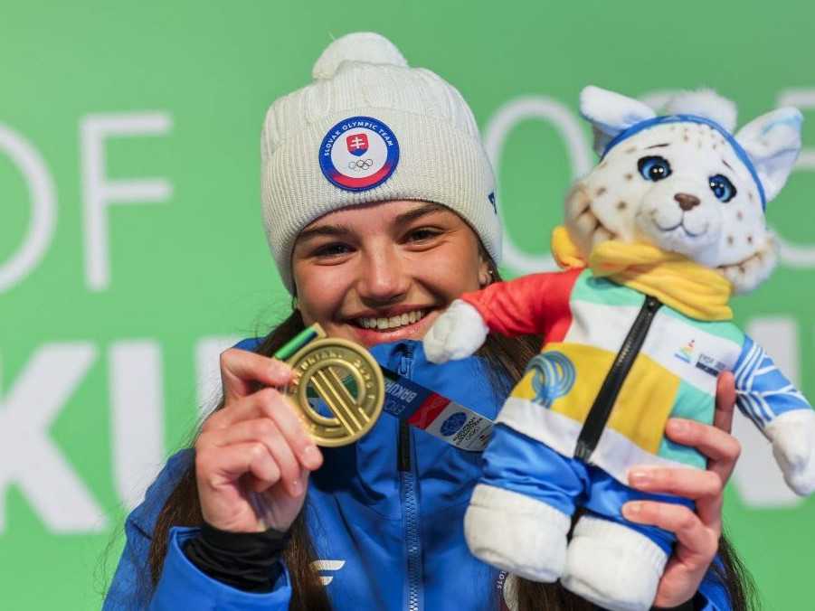 Biatlonistka Straková vybojovala pre Slovensko prvé zlato na EYOF. Striebornej súperke nadelila takmer dve minúty