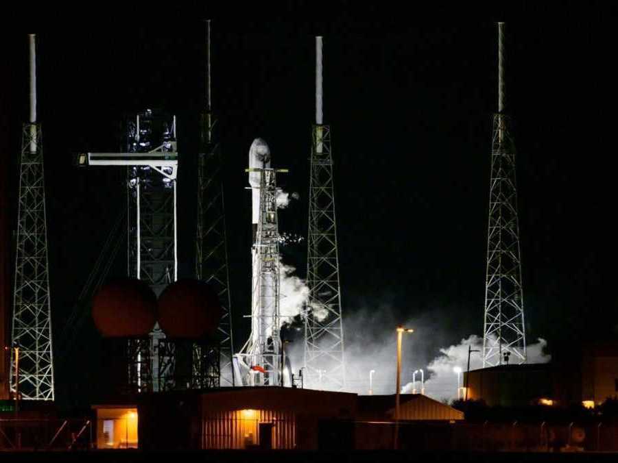 Na snímke raketa Flacon 9.