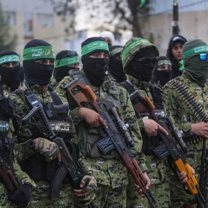 Hamas odovzdal Izraelu pozostatky Širi Bibasovej, prepustil aj ďalších rukojemníkov