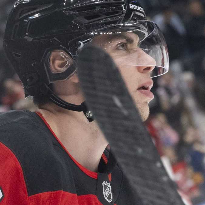 NHL: Nemec sa z farmy vracia do New Jersey, nahradí zraneného spoluhráča