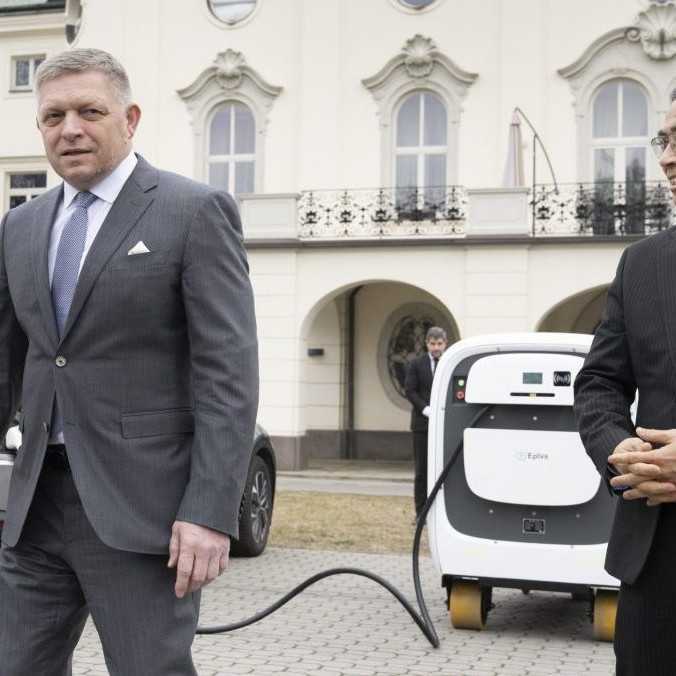 Robert Fico a Steven Cai