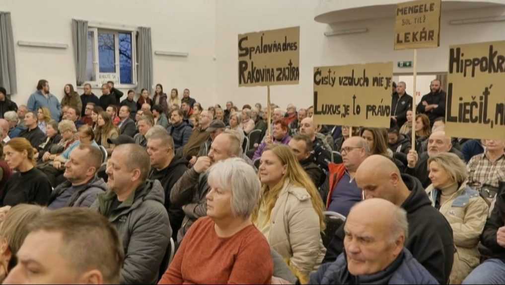 Obyvatelia Hontianskych Tesár nechcú mať spaľovňu odpadu za domami. Obávajú sa znečistenia prostredia