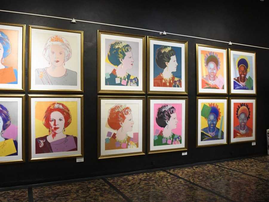 Na archvínej snímke expozícia ,múzea v Medzilaborciach.