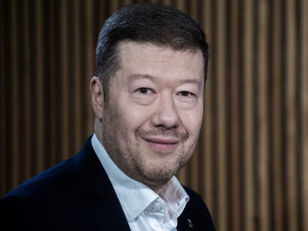 Na snímke Tomio Okamura.