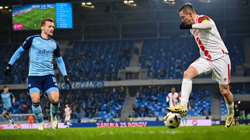 Futbalisti Slovana vyhrali nad Trenčínom a doplnili menoslov štvrťfinalistov Slovnaft Cupu