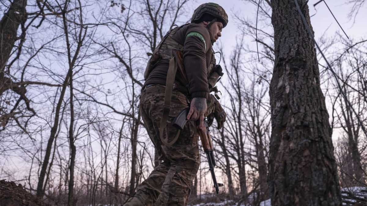 Ukrajinsk&aacute; arm&aacute;da priv&iacute;ta ďal&scaron;iu posilu. Krajina vyvinula svoju prv&uacute; riaden&uacute; leteck&uacute; bombu
