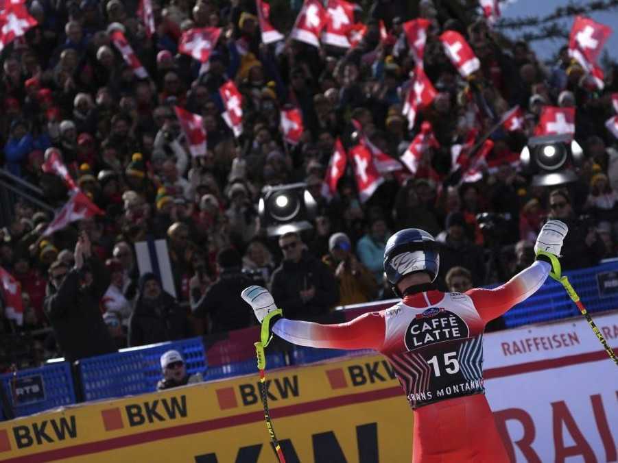 Švajčiarsky lyžiar Franjo von Allmen.