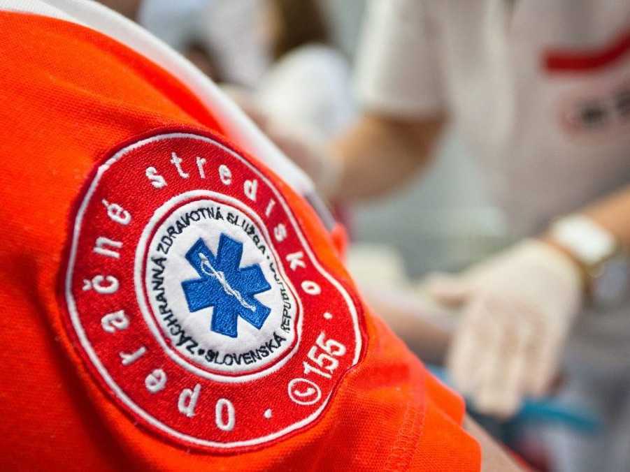 Na ilustračnej snímke logo operačného strediska.