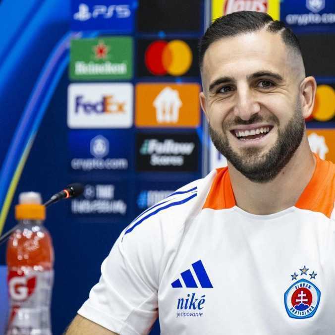 Barseghjan je podľa Weissa pre Slovan momentálne nenahraditeľný. Tréner belasých preto akceptuje aj jeho netradičné zvyky