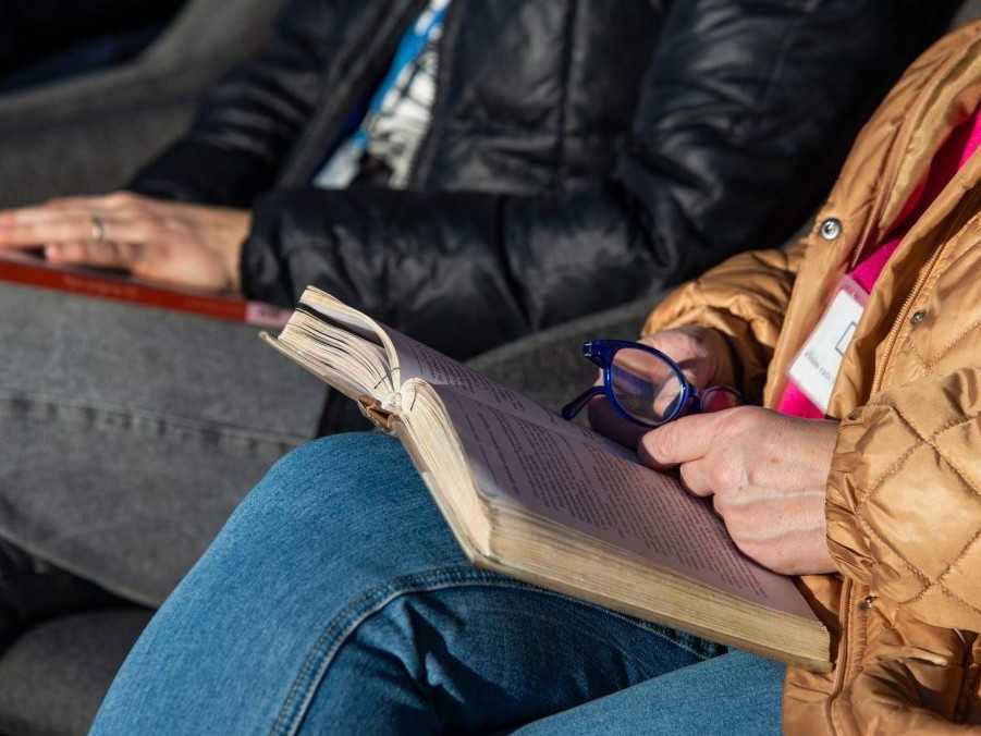 Tlačená kniha je najpopulárnejšia, 44 percent Slovákov však za uplynulý rok neprečítalo ani jednu