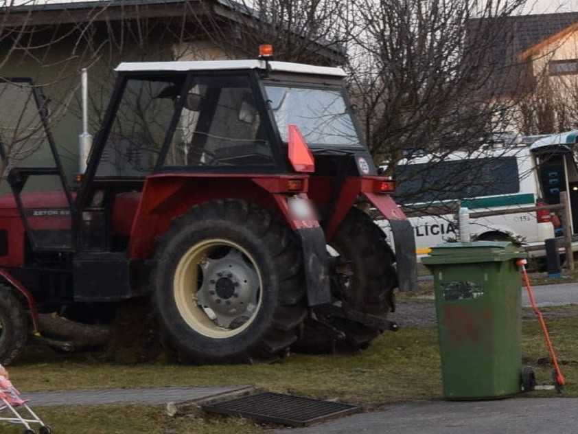Na snímke miesto nehody.