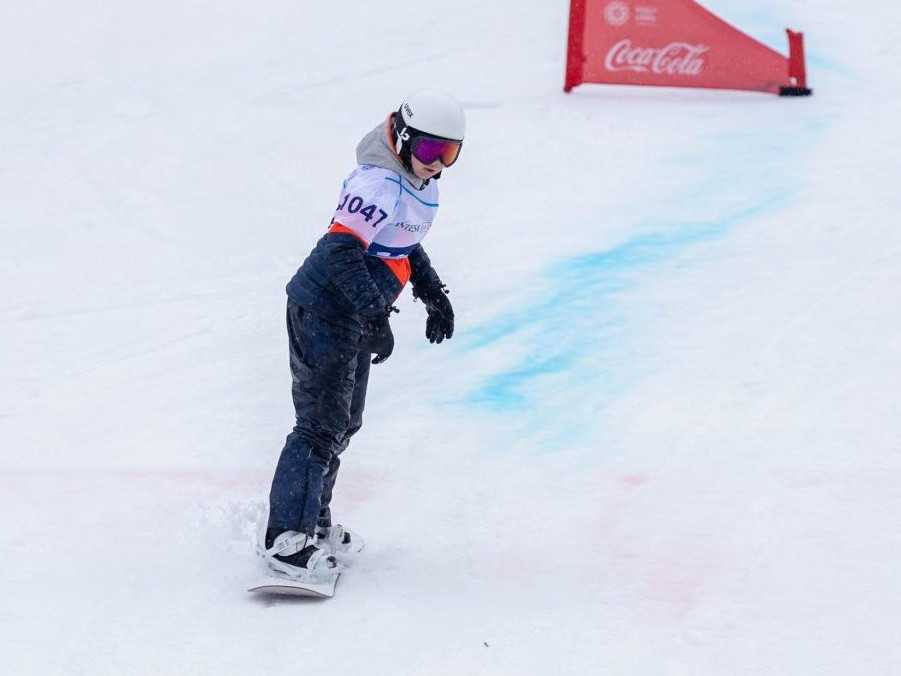 VIDEO: Slovensko oslavuje prvú medailu na hrách Špeciálnych olympiád. Snowboardistka Feglová vybojovala bronz