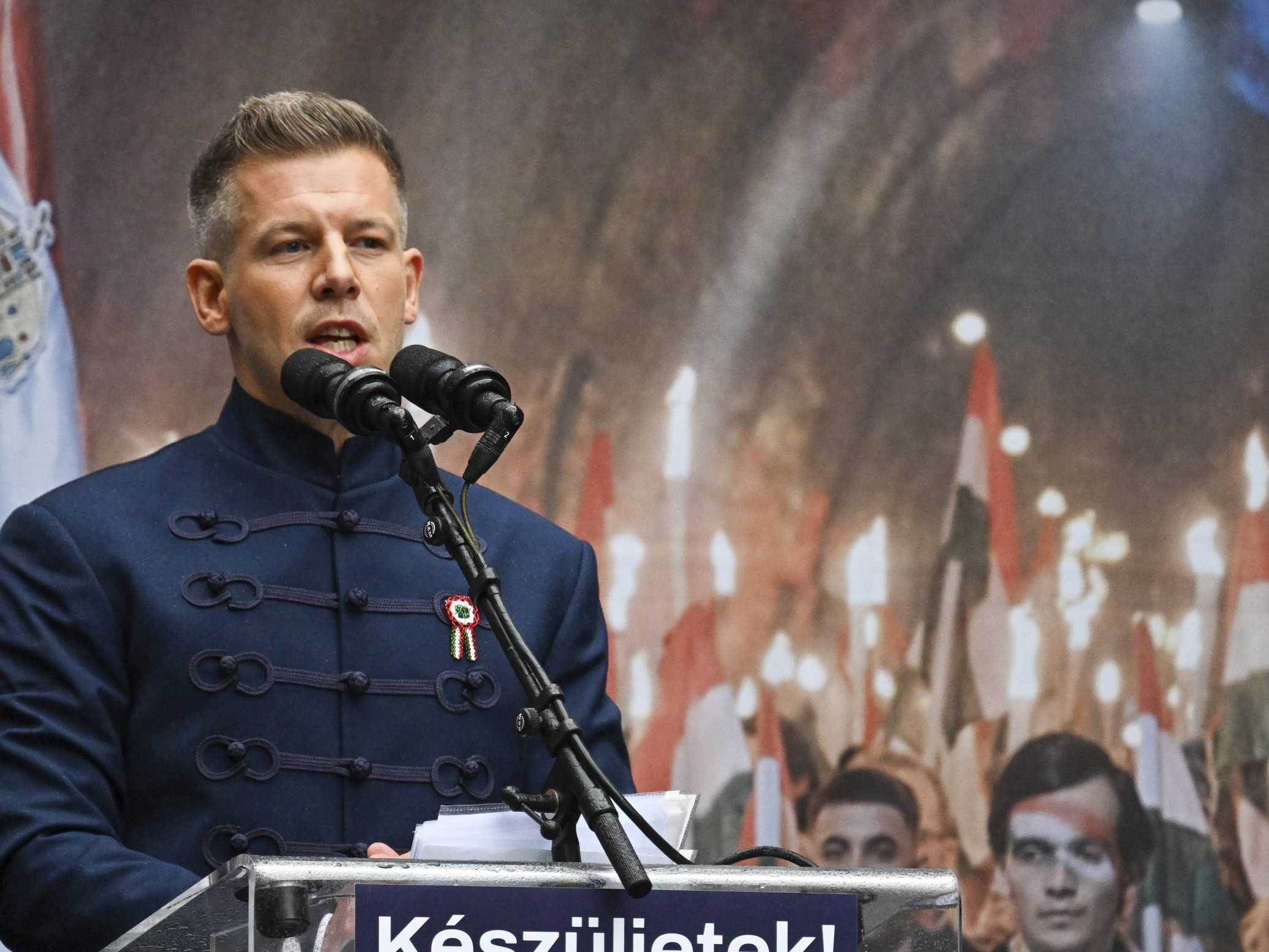 Péter Magyar na oslavách maďarskej revolúcie proti habsburskej nadvláde z roku 1848.