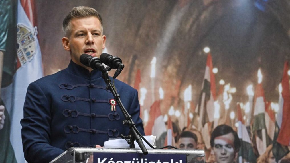 Péter Magyar na oslavách maďarskej revolúcie proti habsburskej nadvláde z roku 1848.