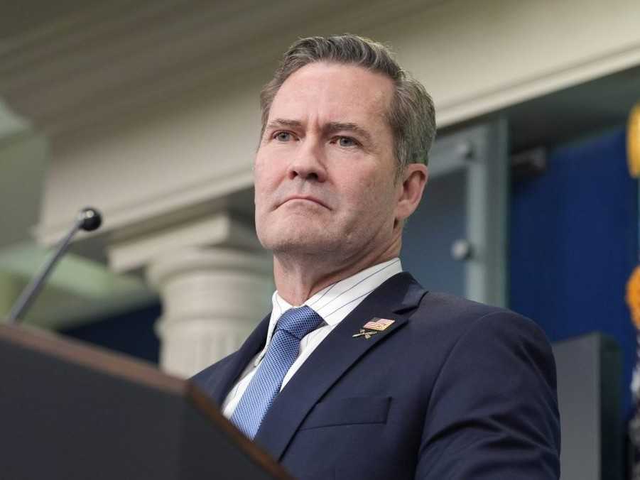 The Atlantic zverejnil konverzáciu predstaviteľov USA o vojenských úderoch v Jemen, do ktorej bol prizvaný aj novinár