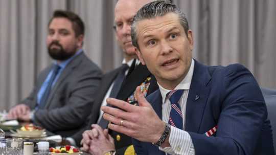 Na snímke Pete Hegseth.